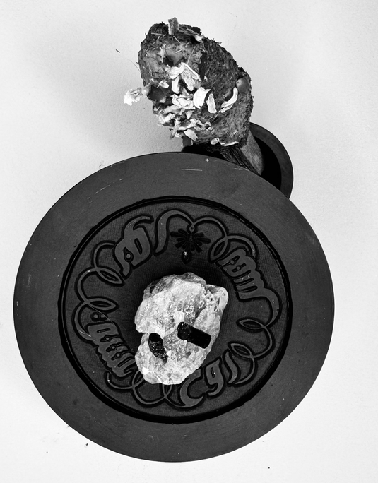 Räucherset & Räucherbehälter mit schwarzem Turmalin oder Amethyst Kristall